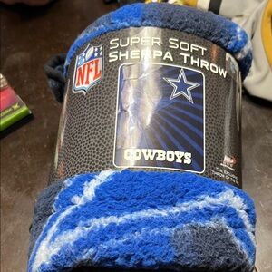 NFL Cowboys Blue and White Sherpa Throw
